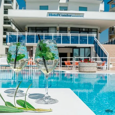 Hotel Condor