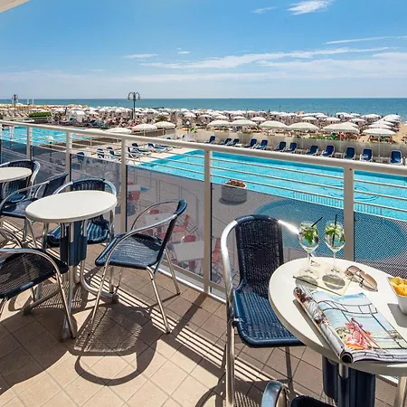 Condor Hotel